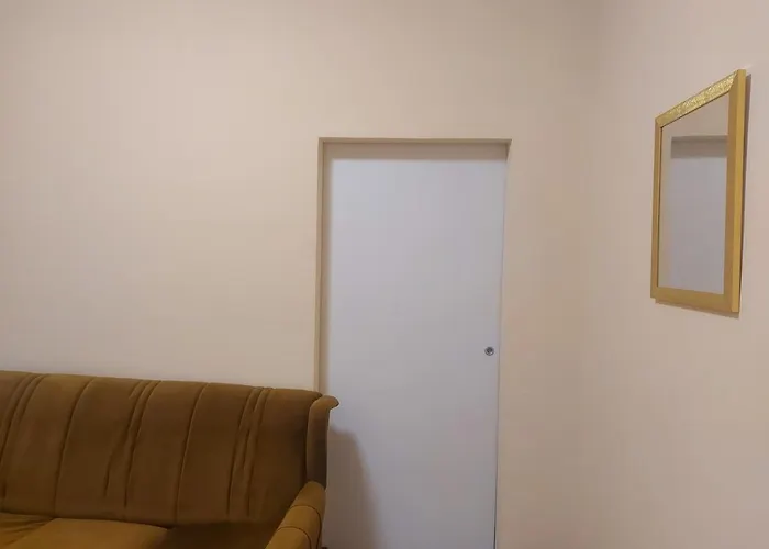 Lejlighed цар освободител 108 *